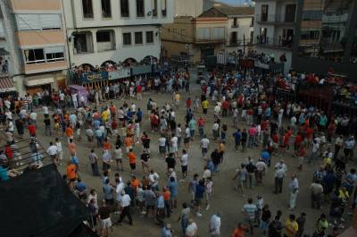 Un joven herido en la primera exhibición de toros en las fiestas de Moncofa