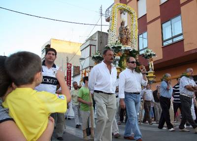Y la Mare de Déu de Gràcia vuelve a su ermitorio