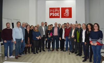 El PSPV-PSOE ha celebrado esta mañana su primera reunión con los candidatos y candidatas al Congreso, Senado y Cortes Valencianas