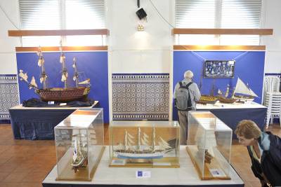 Conferències i maquetes de vaixells per a celebrar 150 anys del port en Escala a Castelló