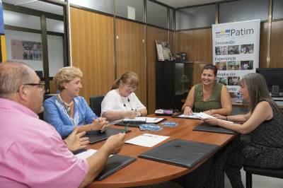 La Diputació analitza amb Patim programes per a prevenir les addiccions en els municipis d'interior de Castelló