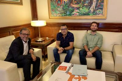 Martí aborda amb Aín solucions davant els problemes que pateixen els pobles menuts per a gestionar subvencions