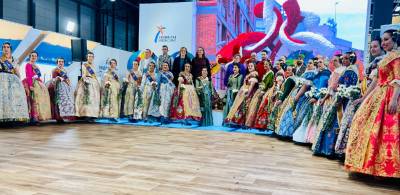 Burriana porta a Fitur una exhibició de les Creus de Maig