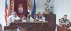 El Pleno de La Vilavella hace oficial la renuncia de Larua Escriv como concejal